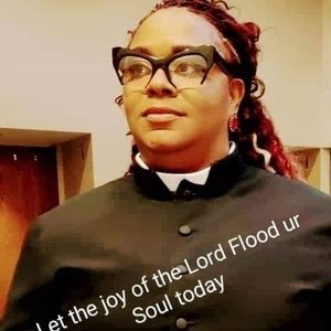 Meet your Posher, Francesca y.